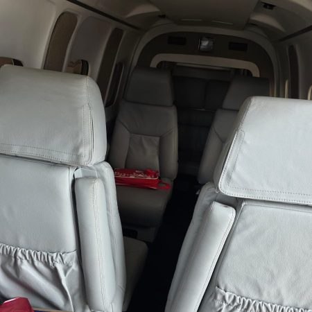 Rockwell Aero Commander 1000 seats